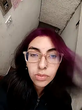 Molly A online show from May 2026 09:53:02 PM