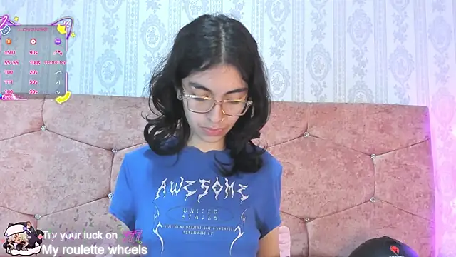 Molly A online show from March 2026 04:06:02 PM