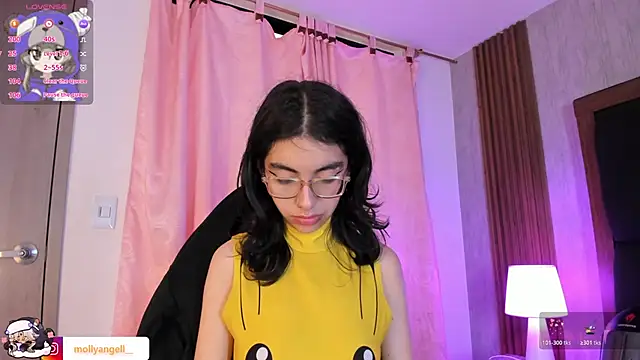 Molly A online show from April 2026 02:35:01 PM