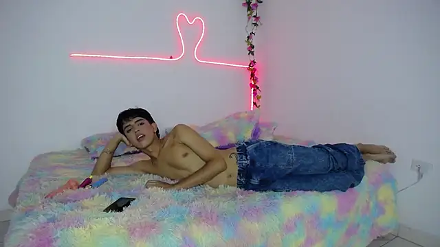 Mario marsh02 online show from March 2026 06:45:01 PM