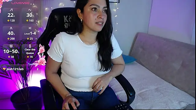Siara Belle online show from March 2026 09:14:01 PM