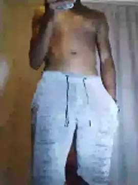 Snapshot of TreySavvy chatting on May 2026 08:51:02 PM TreySavvy online show from May 2026 08:51:02 PM