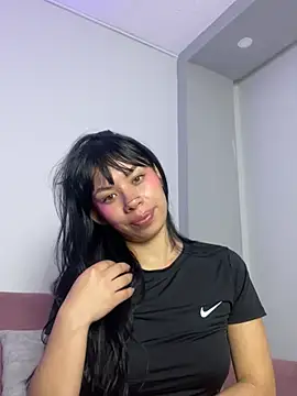 Snapshot of Queen_Chanel_XXX chatting on March 2026 11:30:01 PM Queen Chanel XXX online show from March 2026 11:30:01 PM