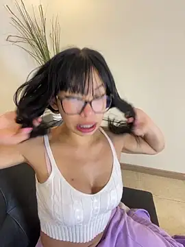 Queen Chanel XXX online show from March 2026 08:37:01 PM