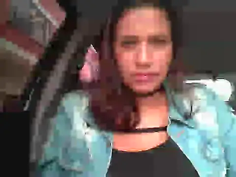 Snapshot of douce_9 chatting on March 2026 03:17:02 PM douce 9 online show from March 2026 03:17:02 PM