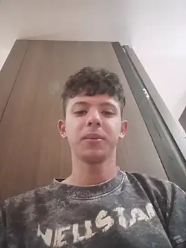 Daniel Roy online show from March 2026 06:41:01 PM