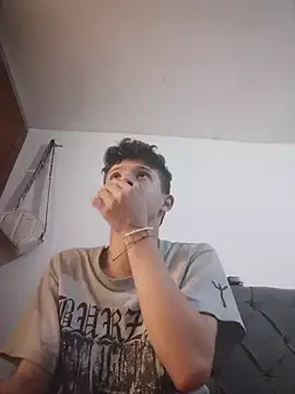 Daniel Roy online show from April 2026 12:02:01 AM