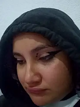 Liily Foxxy online show from April 2026 10:51:01 AM