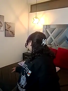 Liily Foxxy online show from April 2026 10:44:02 AM