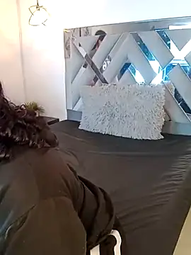 Liily Foxxy online show from April 2026 11:03:01 AM