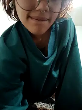 Kittylatina  online show from April 2026 10:49:02 PM