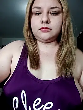 jennyyhottt online show from April 2026 06:35:02 PM