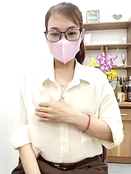 Mai phuong online show from April 2026 12:57:01 AM