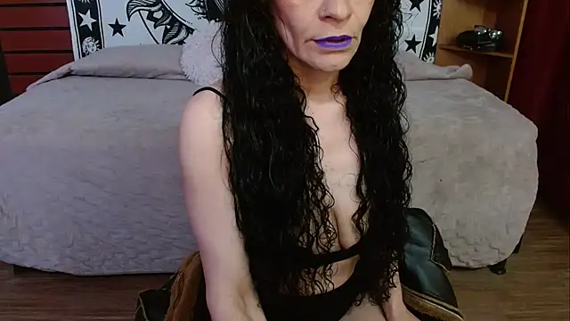 Snapshot of _Alexandra_Jones chatting on July 2026 02:18:01 AM Alexandra Jones online show from July 2026 02:18:01 AM