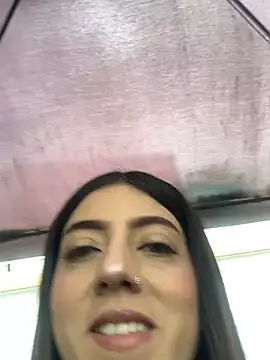 Snapshot of Electra_Pinkk chatting on May 2026 02:04:02 PM Electra Pinkk online show from May 2026 02:04:02 PM
