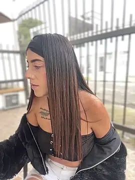 Electra Pinkk online show from March 2026 01:53:01 PM