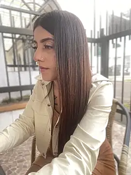 Electra Pinkk online show from April 2026 02:02:01 PM