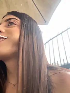 Electra Pinkk online show from March 2026 01:34:02 PM