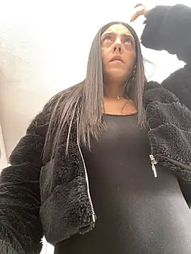 Electra Pinkk online show from July 2026 01:32:01 PM
