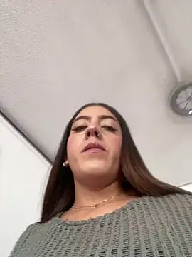 Snapshot of Electra_Pinkk chatting on May 2026 02:12:01 PM Electra Pinkk online show from May 2026 02:12:01 PM