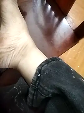 Amanda  ena- online show from April 2026 03:19:02 AM