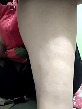 Amanda  ena- online show from April 2026 10:11:02 PM