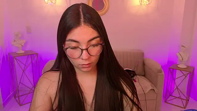 Gia Capri online show from April 2026 03:02:02 AM