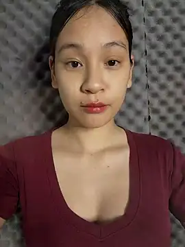 Snapshot of -Hicici- chatting on June 2026 01:55:01 AM -Hicici- online show from June 2026 01:55:01 AM