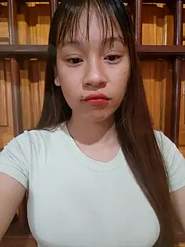 Snapshot of -Hicici- chatting on July 2026 11:48:02 PM -Hicici- online show from July 2026 11:48:02 PM