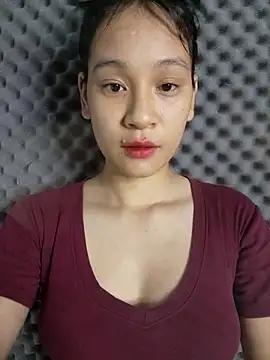 Snapshot of -Hicici- chatting on July 2026 12:28:02 AM -Hicici- online show from July 2026 12:28:02 AM