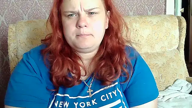 DollyGersonn online show from May 2026 09:28:02 AM