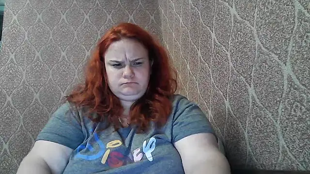 DollyGersonn online show from May 2026 11:24:01 PM