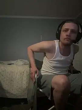 Snapshot of BoredGamer420 chatting on April 2026 03:51:01 AM BoredGamer420 online show from April 2026 03:51:01 AM