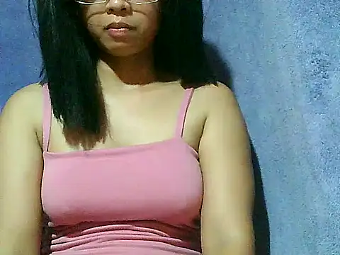 SAM SMILE XOXO online show from May 2026 12:41:01 PM