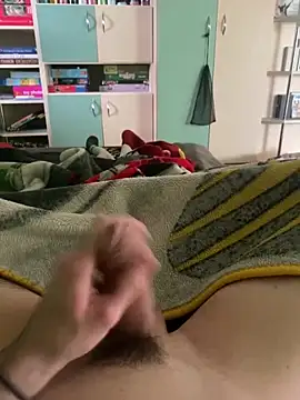 smallcoock online show from April 2026 12:31:02 PM