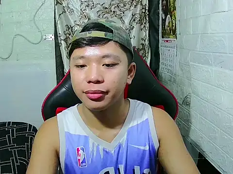 urasianrey online show from March 2026 06:18:01 AM