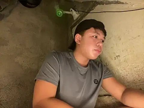 urasianrey online show from April 2026 05:19:01 PM