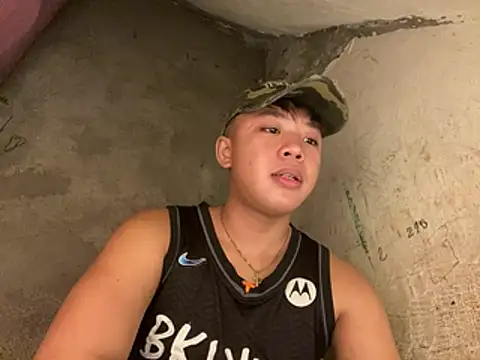 urasianrey online show from April 2026 05:54:01 PM