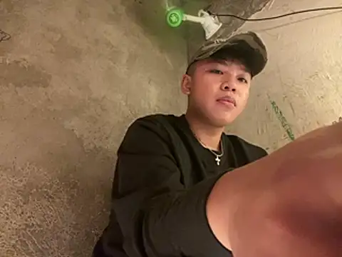 urasianrey online show from April 2026 05:08:02 PM