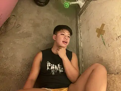 urasianrey online show from April 2026 05:15:02 PM