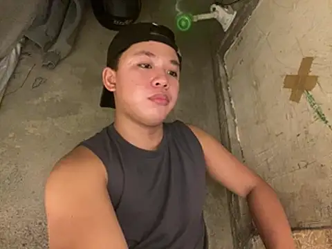 urasianrey online show from April 2026 05:31:01 PM