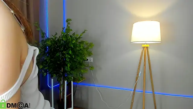 Snapshot of Aurora_Temptia chatting on April 2026 09:32:01 AM Aurora Temptia online show from April 2026 09:32:01 AM