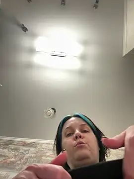 HubbaBaby online show from April 2026 04:52:02 PM