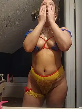 NicolePearl online show from April 2026 01:44:02 AM