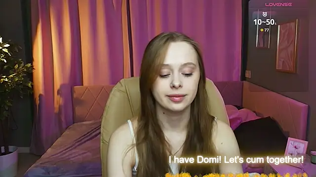 Snapshot of Megg_Ryan chatting on May 2026 02:10:01 PM Megg Ryan online show from May 2026 02:10:01 PM