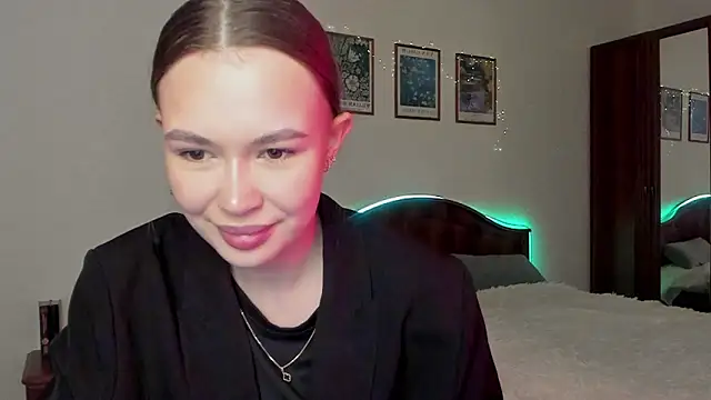 kittiangel00 online show from March 2026 05:51:02 AM