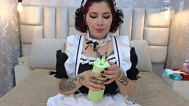 LadyMiax online show from June 2026 04:01:02 AM