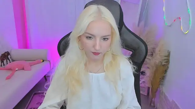 ViolaMore online show from May 2026 05:38:02 PM