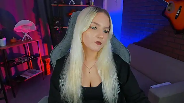 ViolaMore online show from April 2026 05:28:02 PM