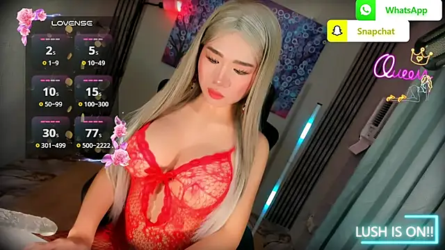 Snapshot of xBigSurpriseLorainex chatting on May 2026 04:39:01 PM xBigSurpriseLorainex online show from May 2026 04:39:01 PM